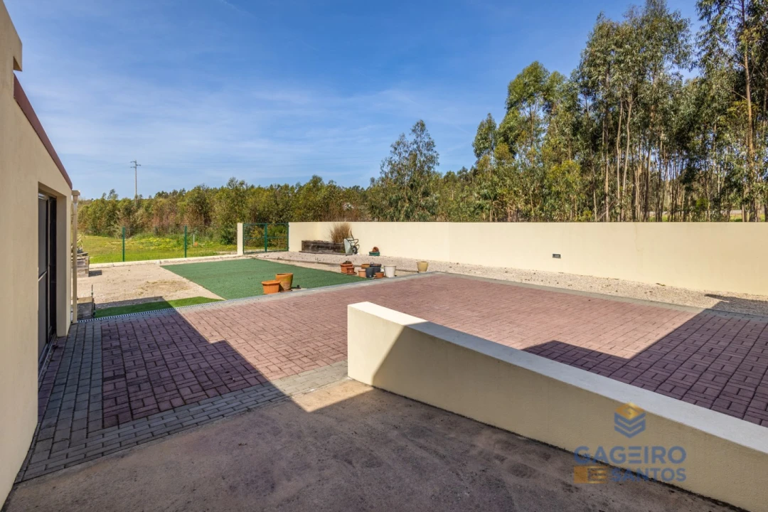 Moradia T4 para Venda em São Martinho do Porto Foto 52