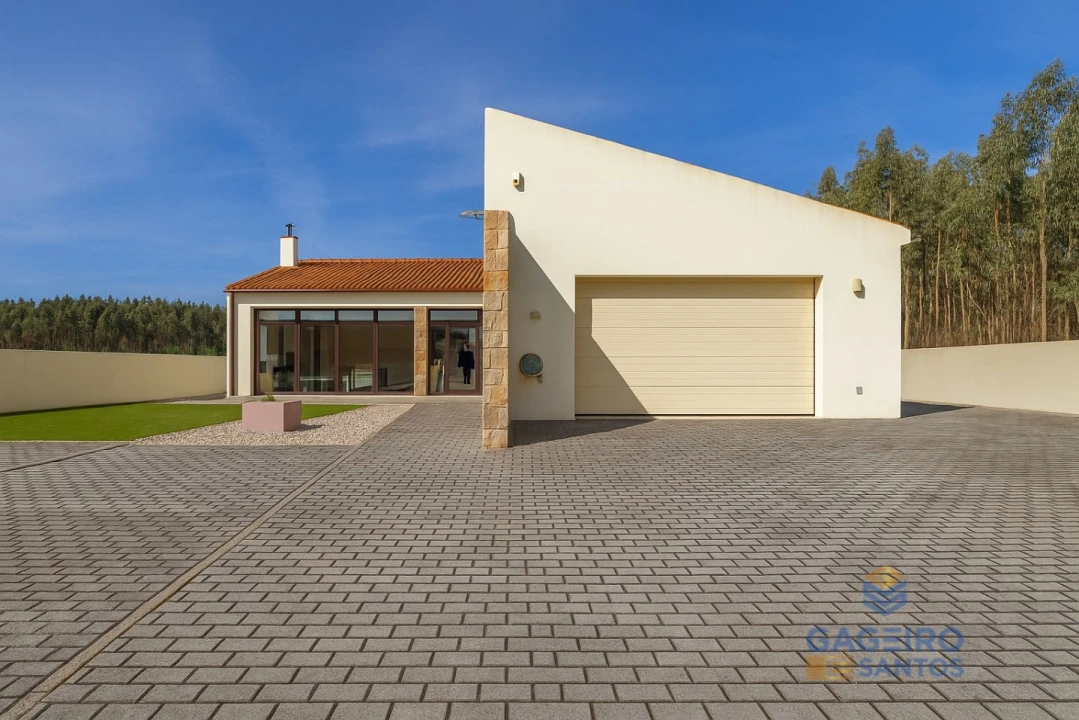 Moradia T4 para Venda em São Martinho do Porto Foto 3