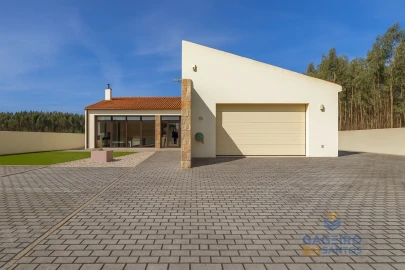 Moradia T4 para Venda em São Martinho do Porto