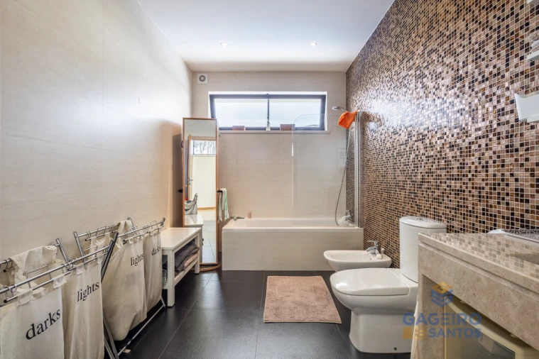 Moradia T4 para Venda em São Martinho do Porto Foto 30