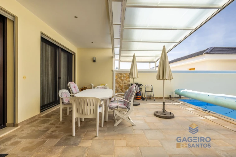 Moradia T4 para Venda em São Martinho do Porto Foto 38