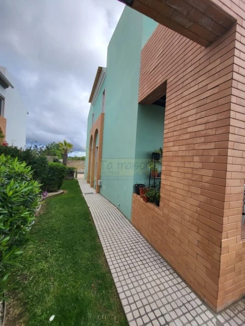 Moradia T4 para Venda em Almancil