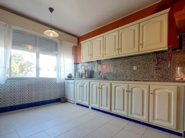 Moradia T5 para Venda em Lagos (São Sebastião e Santa Maria)
