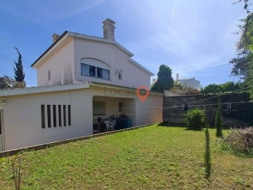 Moradia T5 para Venda em Lagos (São Sebastião e Santa Maria)