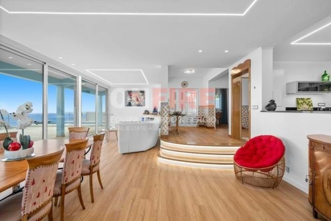 Moradia para Venda em Caniço Foto 6