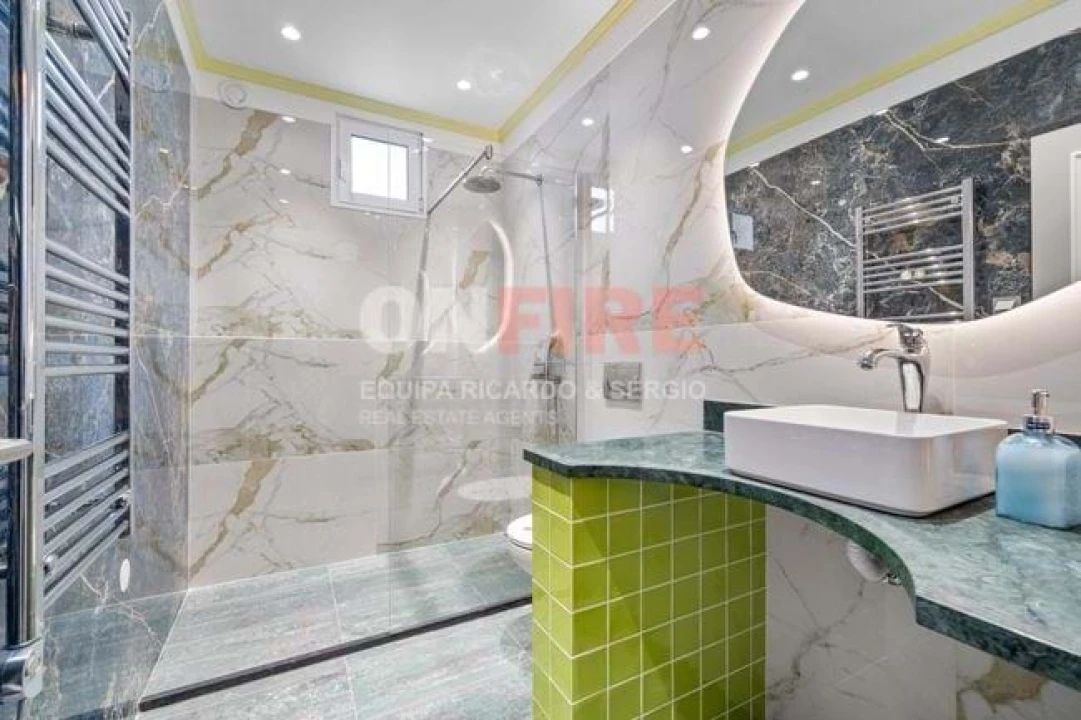 Moradia para Venda em Caniço Foto 14