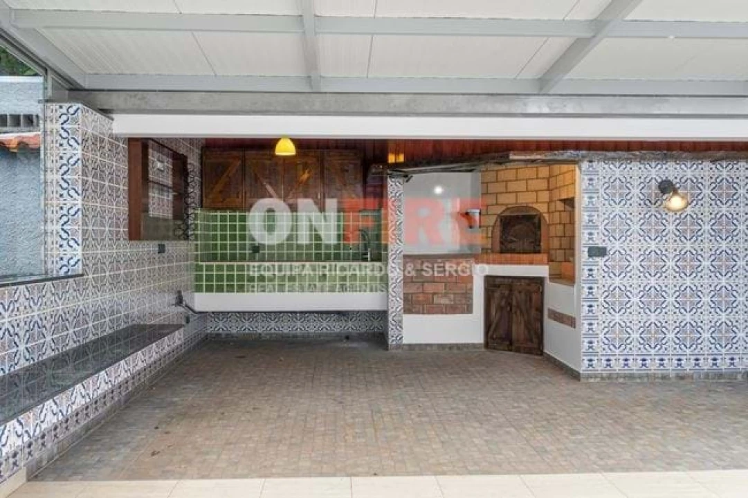 Moradia para Venda em Caniço Foto 42