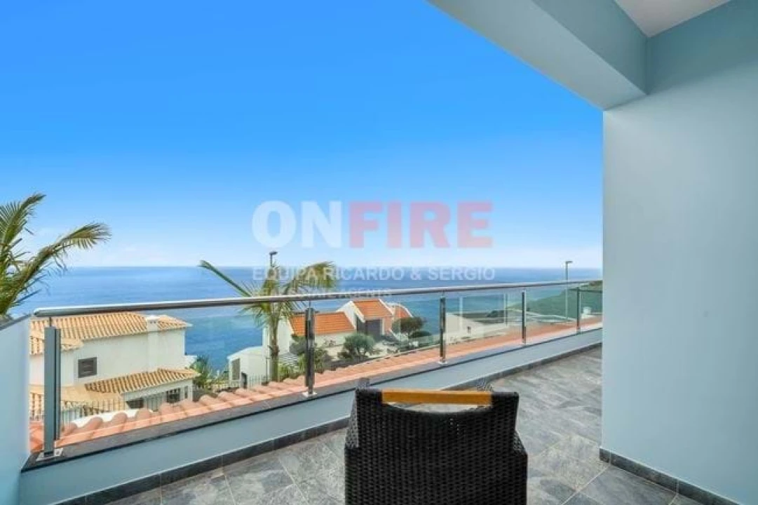 Moradia para Venda em Caniço Foto 30