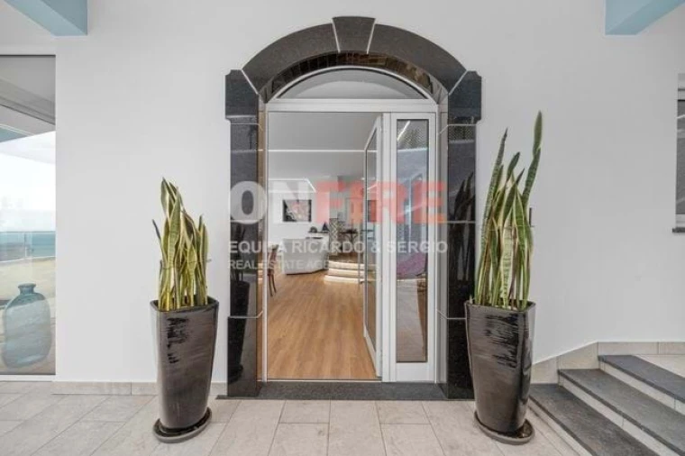 Moradia para Venda em Caniço Foto 4