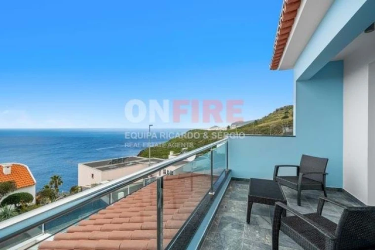 Moradia para Venda em Caniço Foto 33