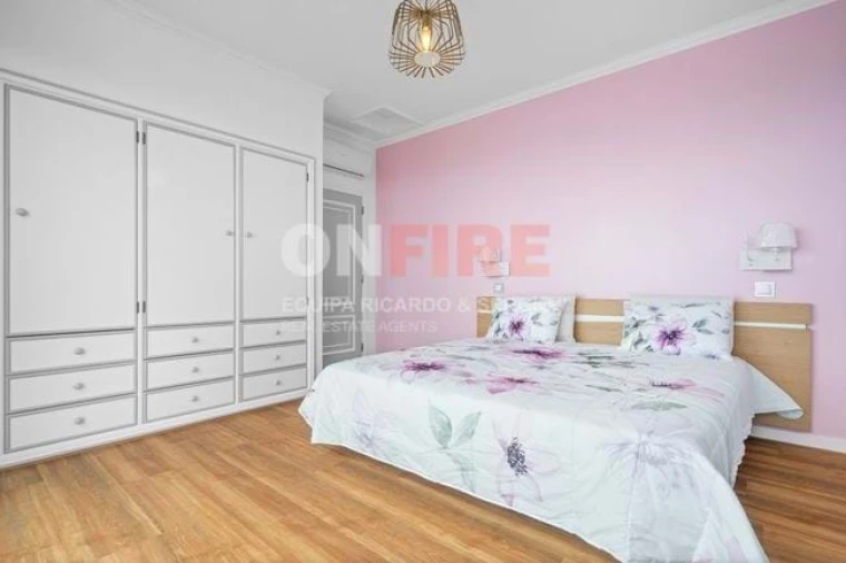 Moradia para Venda em Caniço Foto 31