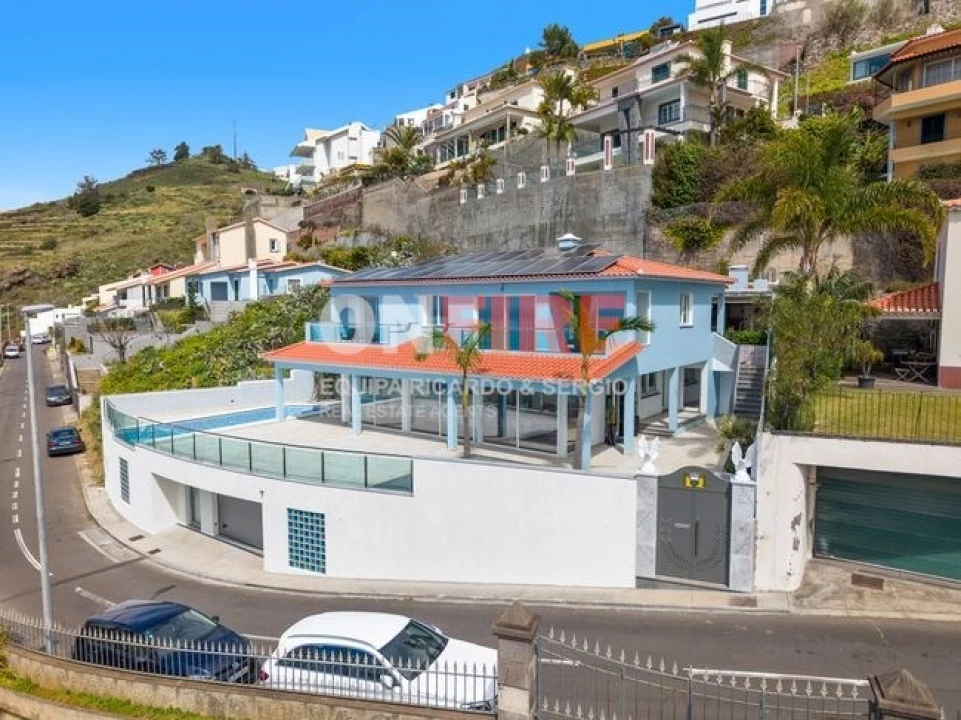 Moradia para Venda em Caniço Foto 45