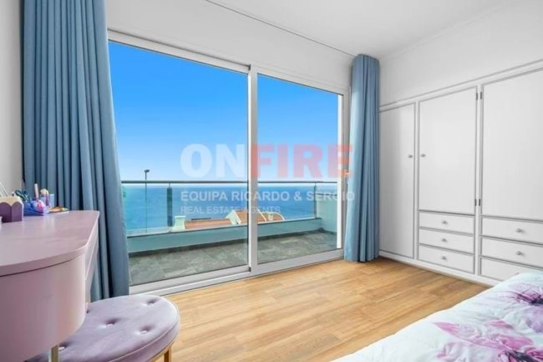 Moradia para Venda em Caniço Foto 32