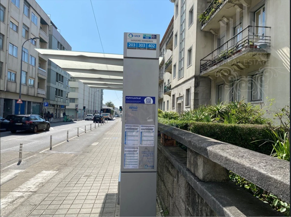Apartamento T1 para Venda em Cedofeita, Santo Ildefonso, Sé, Miragaia, São Nicolau e Vitória Foto 7