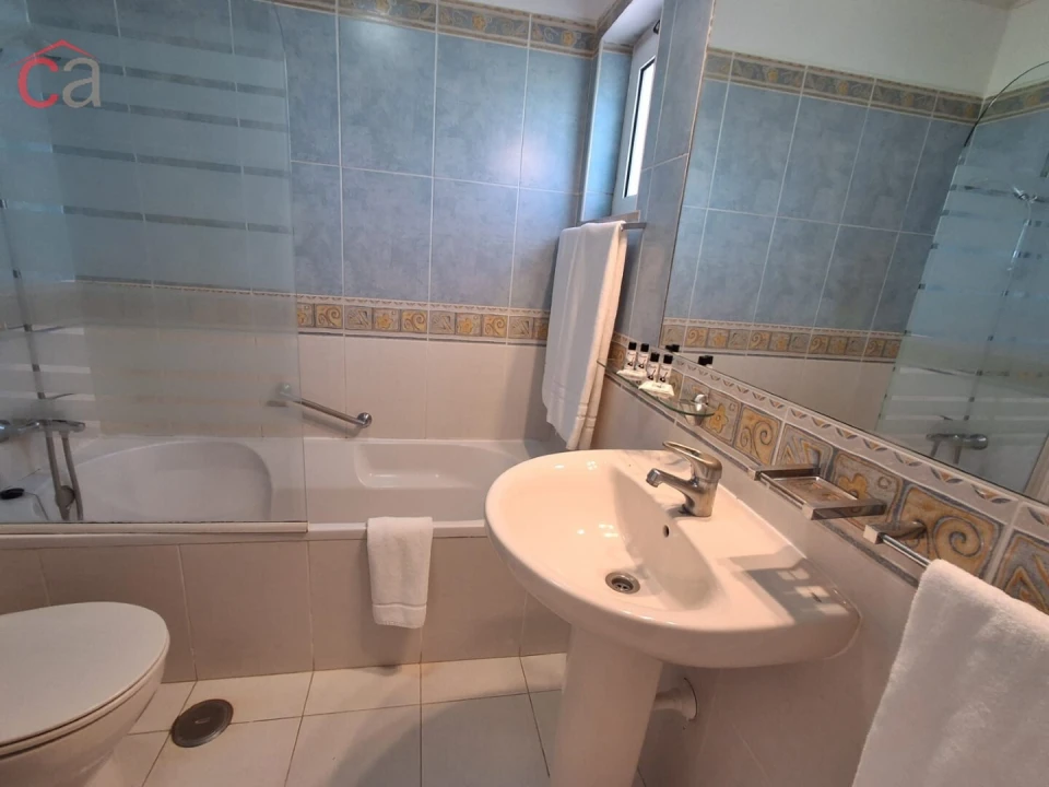 Apartamento T1 para Venda em Lagoa e Carvoeiro Foto 13