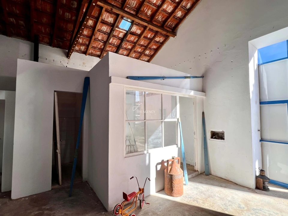 Armazém para Venda em Peniche Foto 10