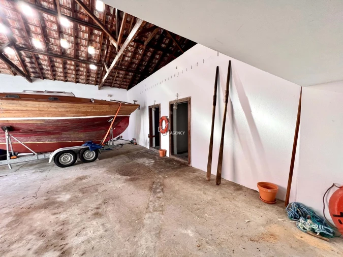 Armazém para Venda em Peniche Foto 9