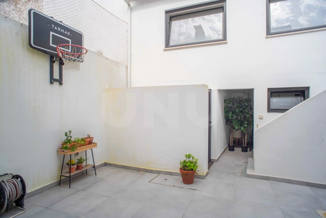 Moradia T5 para Venda em São Martinho do Porto Foto 17