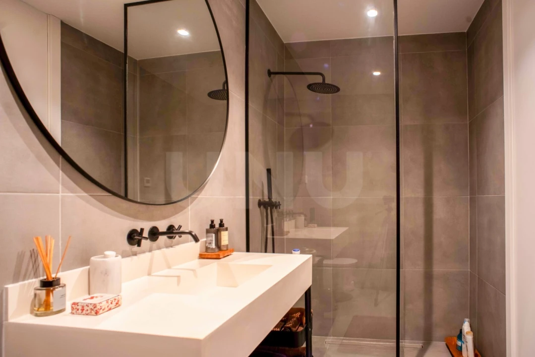 Moradia T5 para Venda em São Martinho do Porto Foto 34