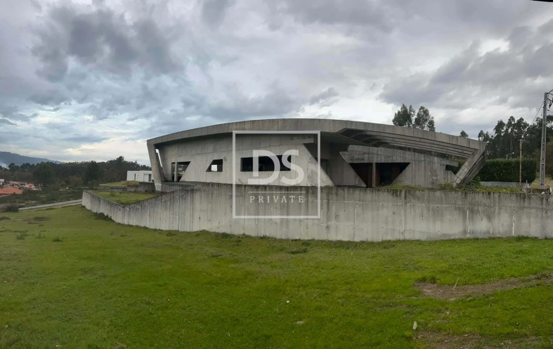 Moradia T3 para Venda em Fornelos Foto 8