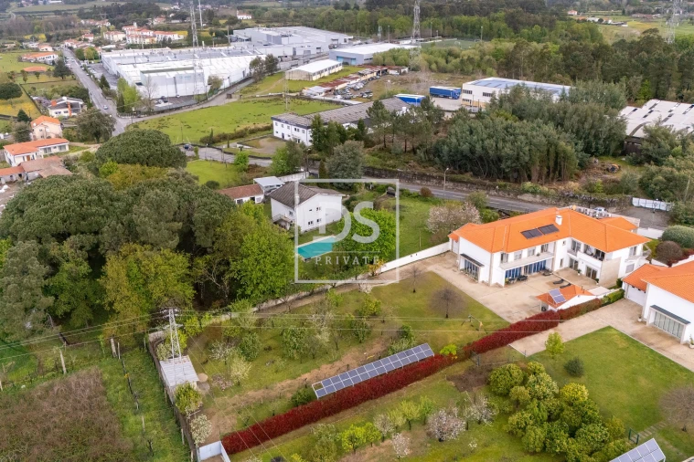 Moradia T7 para Venda em Santa Lucrécia de Algeriz e Navarra Foto 60