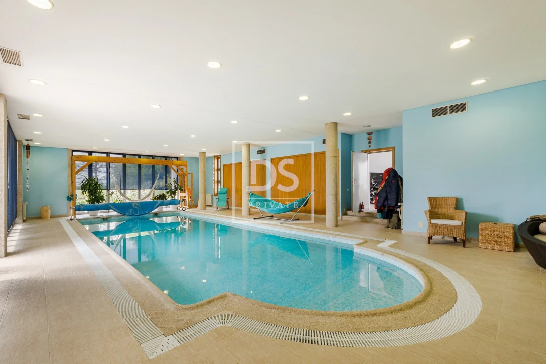 Moradia T7 para Venda em Santa Lucrécia de Algeriz e Navarra Foto 33