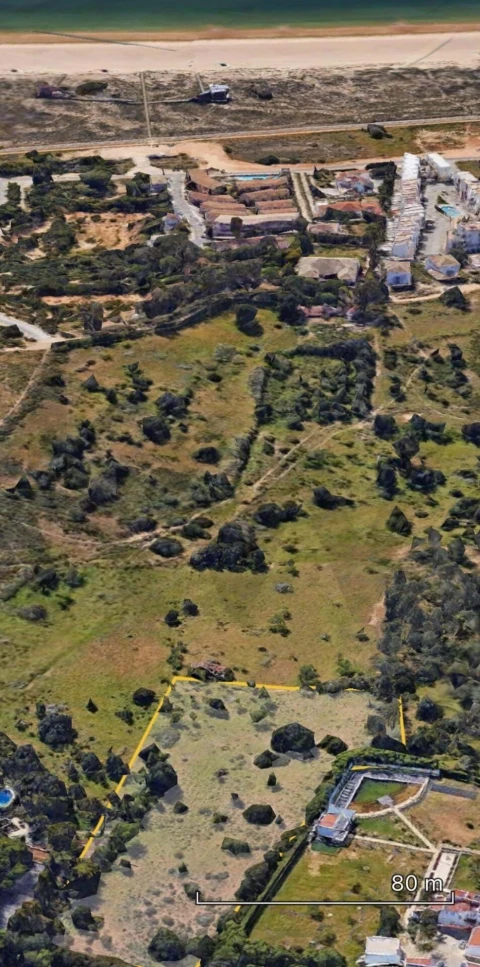 Terreno para Venda em Lagos (São Sebastião e Santa Maria)