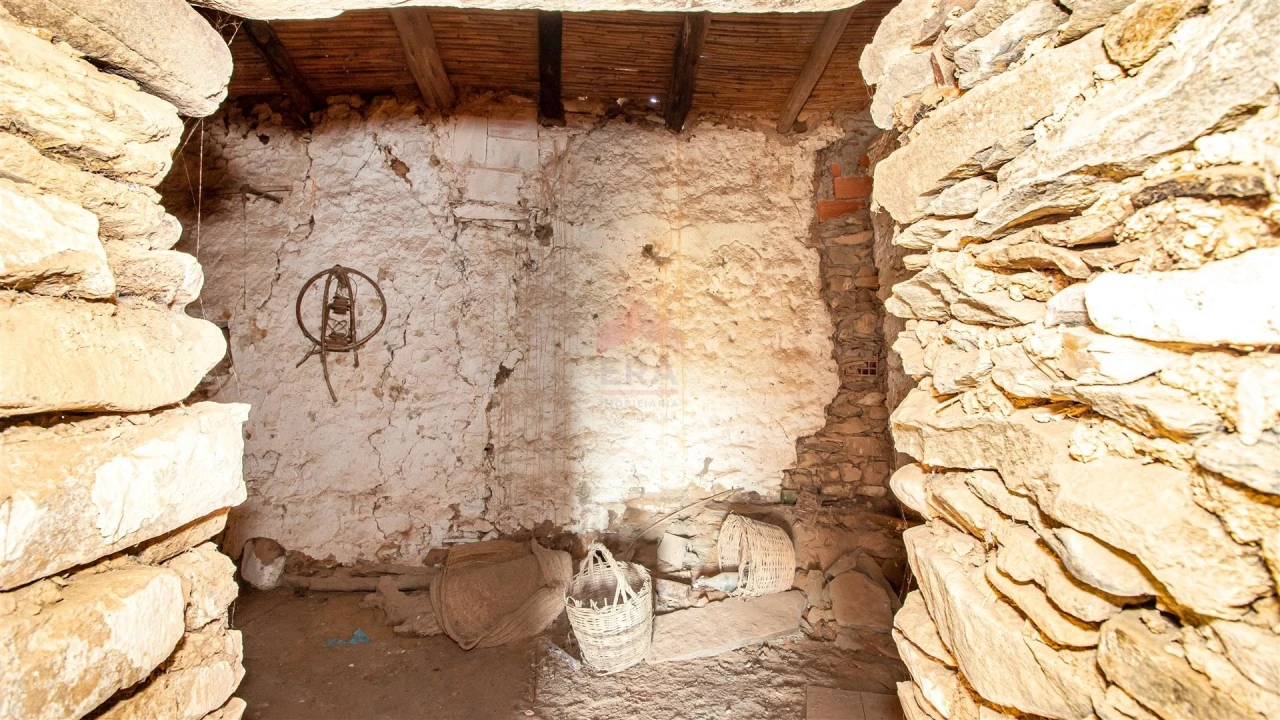 Moradia T0 para Venda em Alcoutim e Pereiro Foto 6