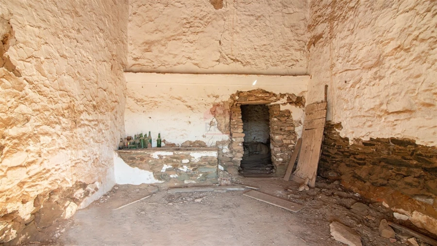 Moradia T0 para Venda em Alcoutim e Pereiro Foto 5