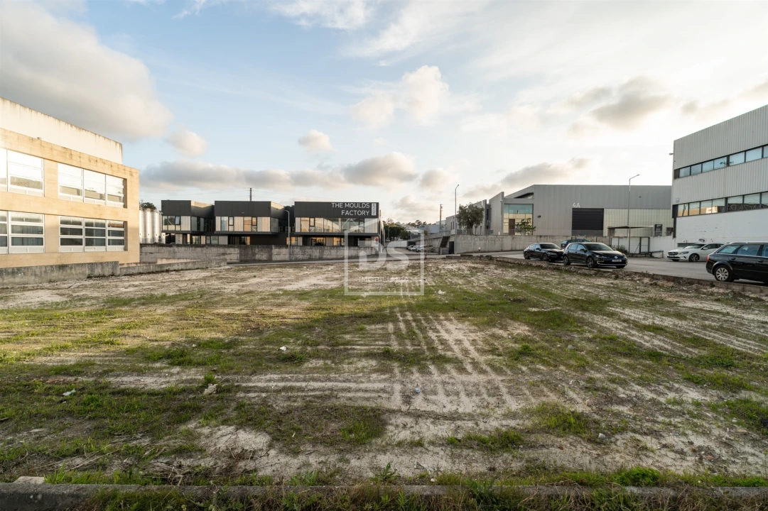 Terreno Comércio / Armazém para Venda em Marinha Grande Foto 6
