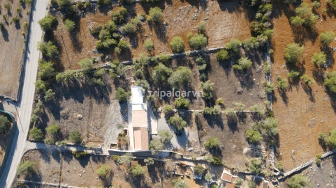 Moradia T4 para Venda em Moncarapacho e Fuseta