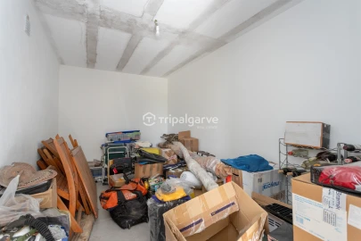 Moradia T4 para Venda em Moncarapacho e Fuseta
