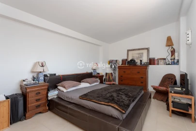 Moradia T4 para Venda em Moncarapacho e Fuseta