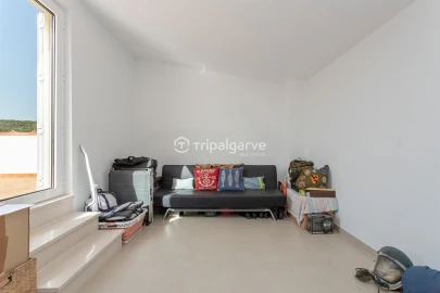 Moradia T4 para Venda em Moncarapacho e Fuseta