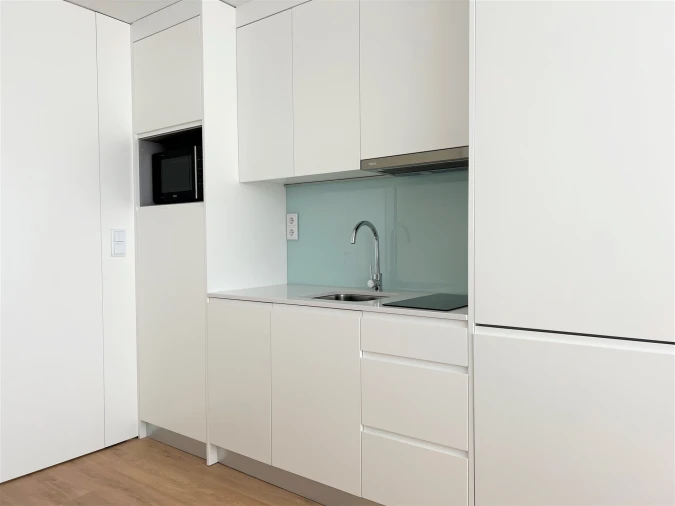 Apartamento T1 para Arrendamento em Ramalde Foto 7