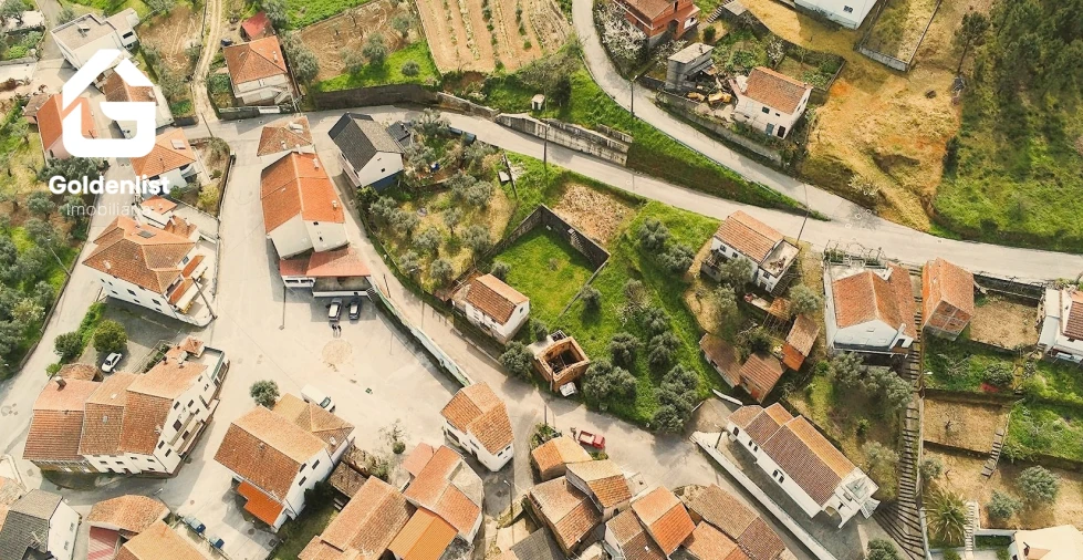 Terreno para Venda em Janeiro de Baixo Foto 8