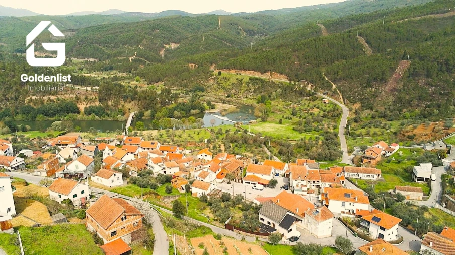 Terreno para Venda em Janeiro de Baixo Foto 9