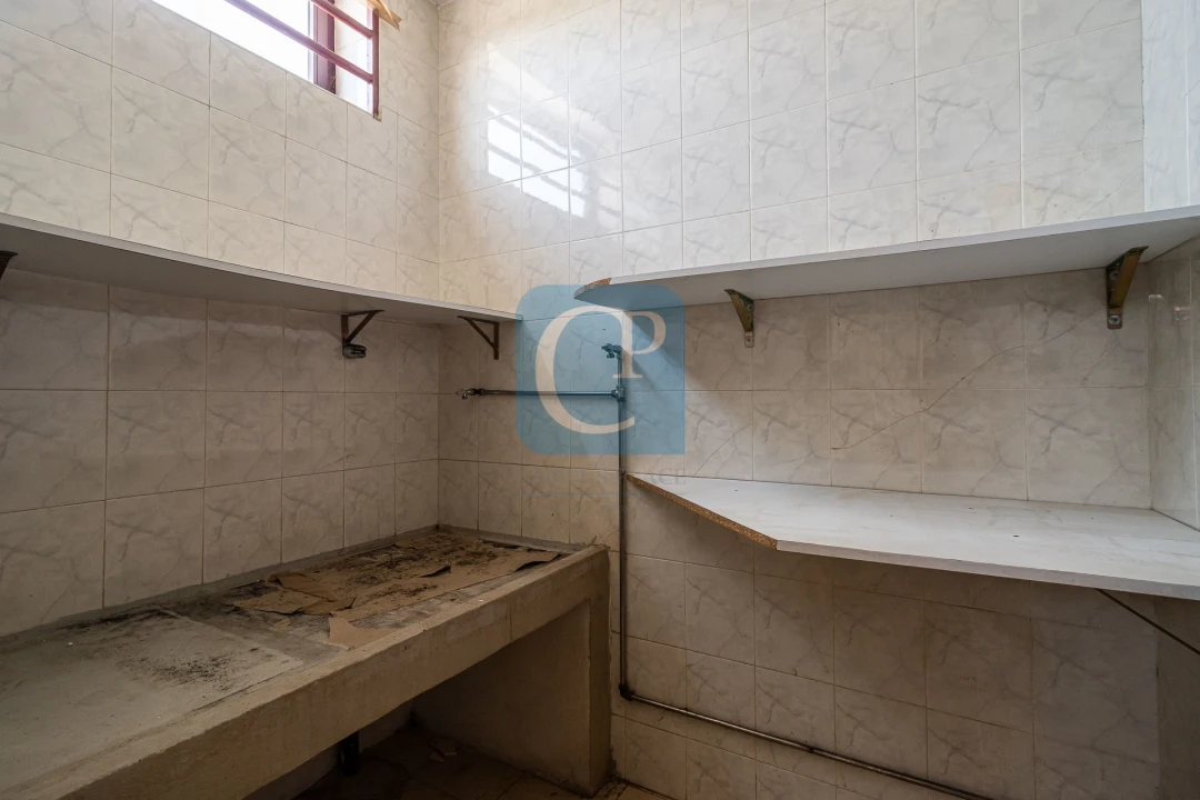 Loja para Venda em São Mamede de Infesta e Senhora da Hora Foto 14