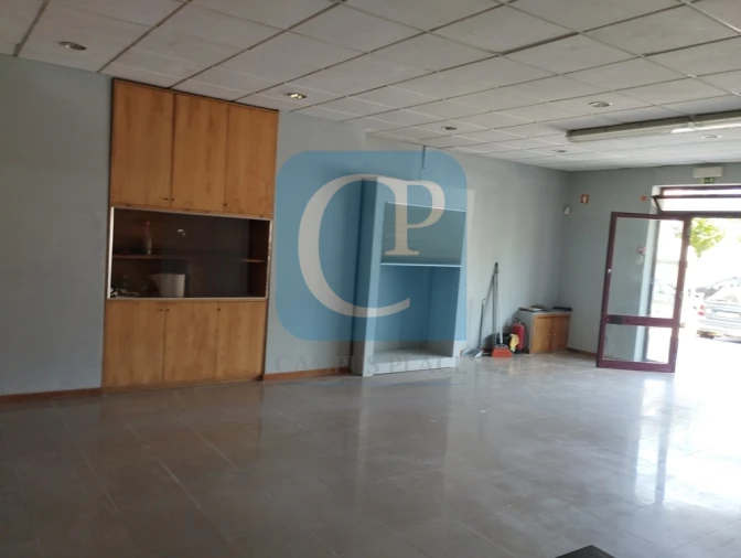 Loja para Venda em São Mamede de Infesta e Senhora da Hora Foto 8