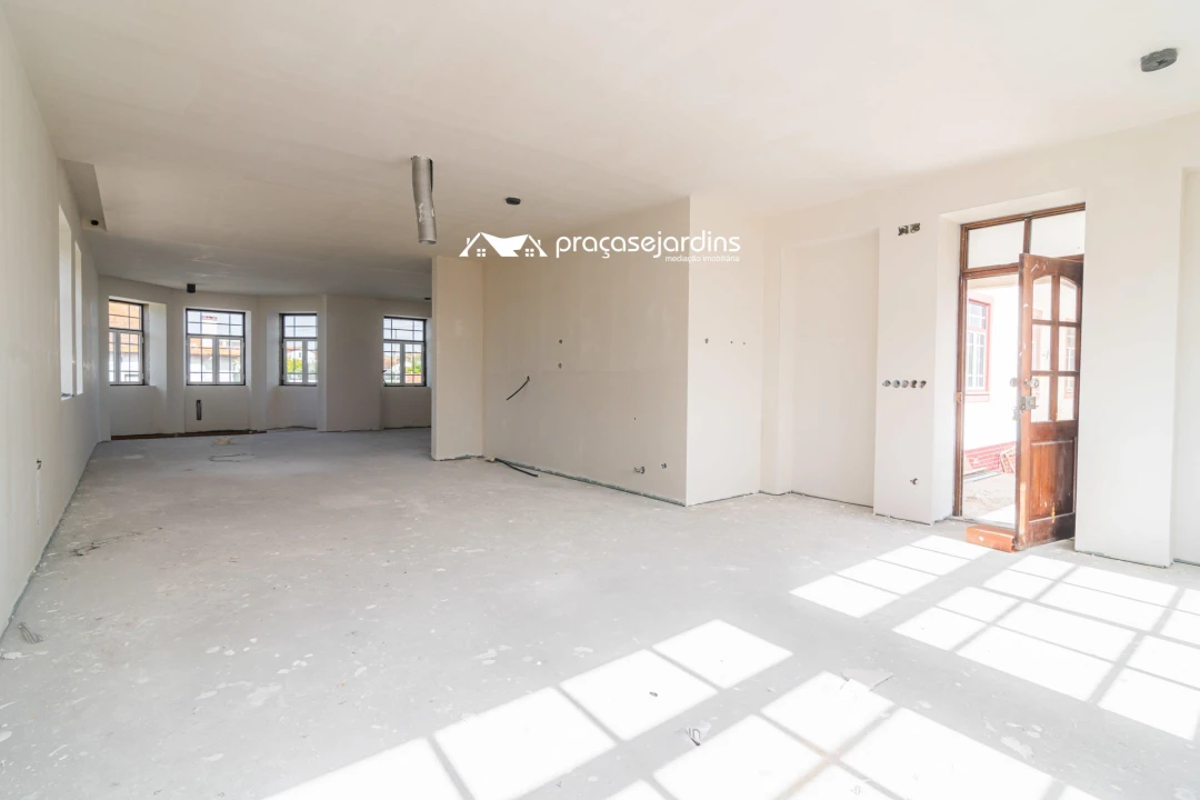Moradia T3 para Venda em Coimbrão Foto 7