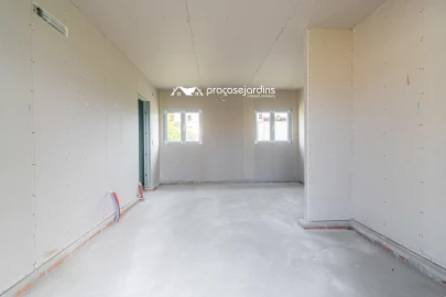 Moradia T3 para Venda em Coimbrão