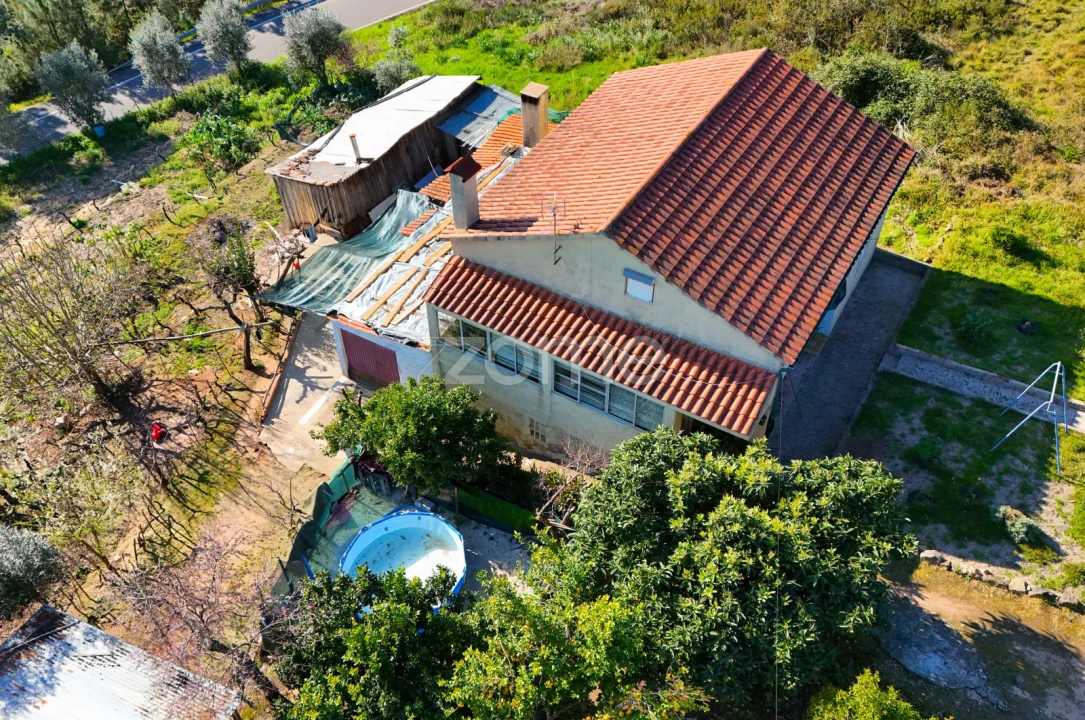 Moradia T4 para Venda em Almalagues Foto 21