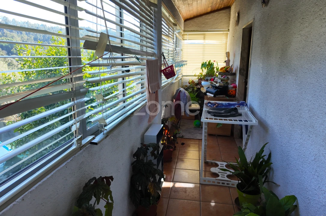 Moradia T4 para Venda em Almalagues Foto 4