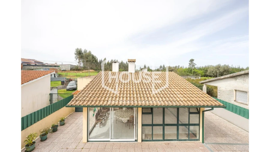 Moradia T4 para Venda em Requeixo, Nossa Senhora de Fátima e Nariz Foto 16