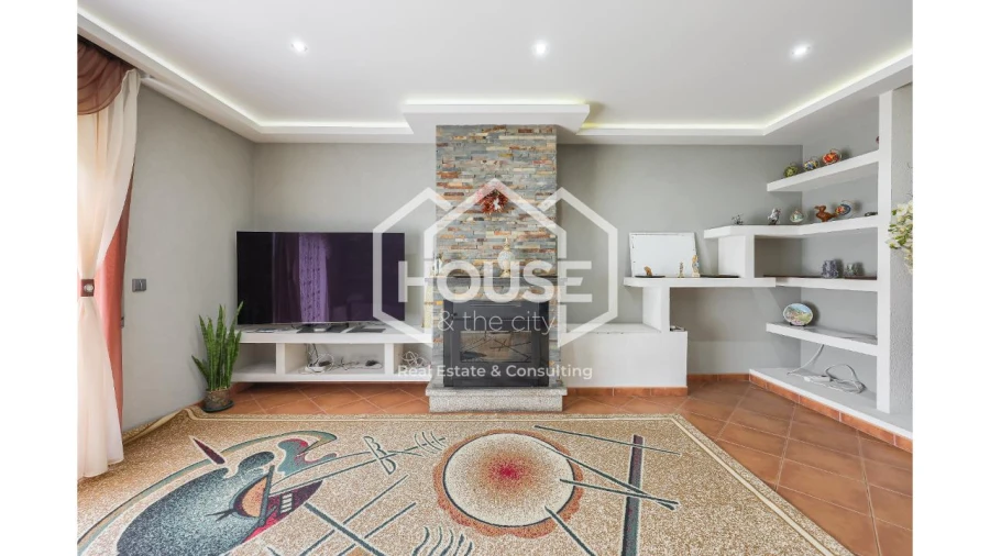 Moradia T4 para Venda em Requeixo, Nossa Senhora de Fátima e Nariz Foto 4