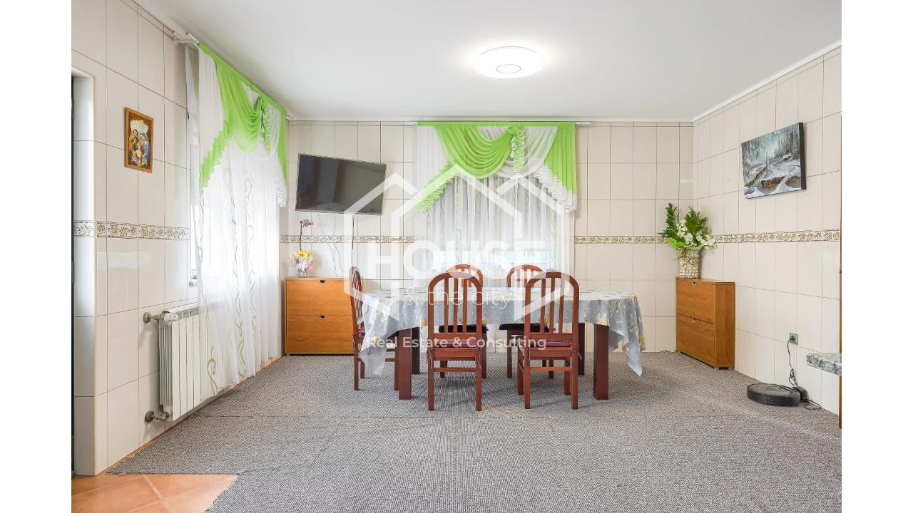 Moradia T4 para Venda em Requeixo, Nossa Senhora de Fátima e Nariz Foto 8