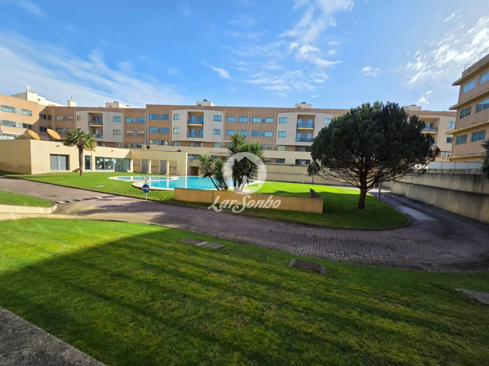 Apartamento T3 para Venda em Póvoa de Varzim, Beiriz e Argivai Foto 1
