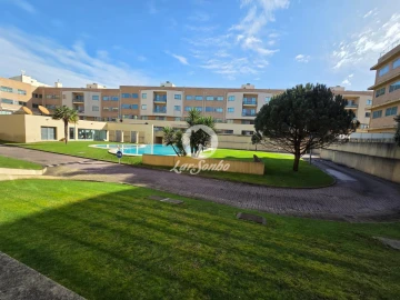 Apartamento T3 para Venda em Póvoa de Varzim, Beiriz e Argivai