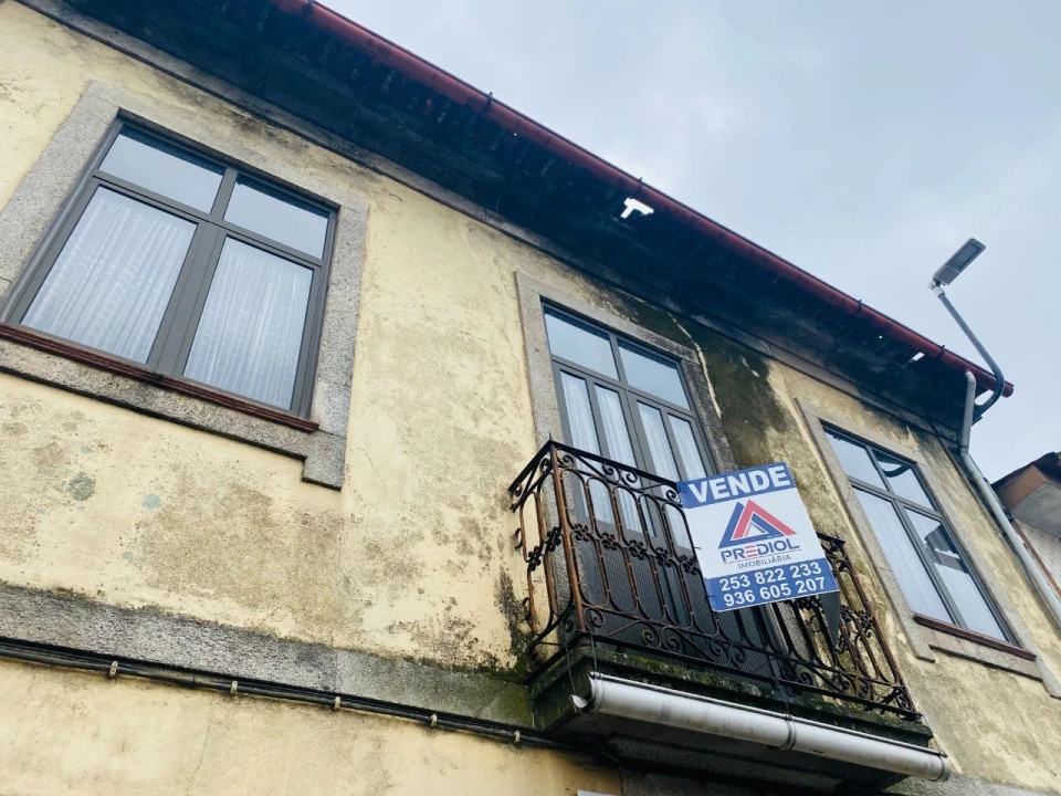 Prédio para Venda em Abade de Neiva Foto 4