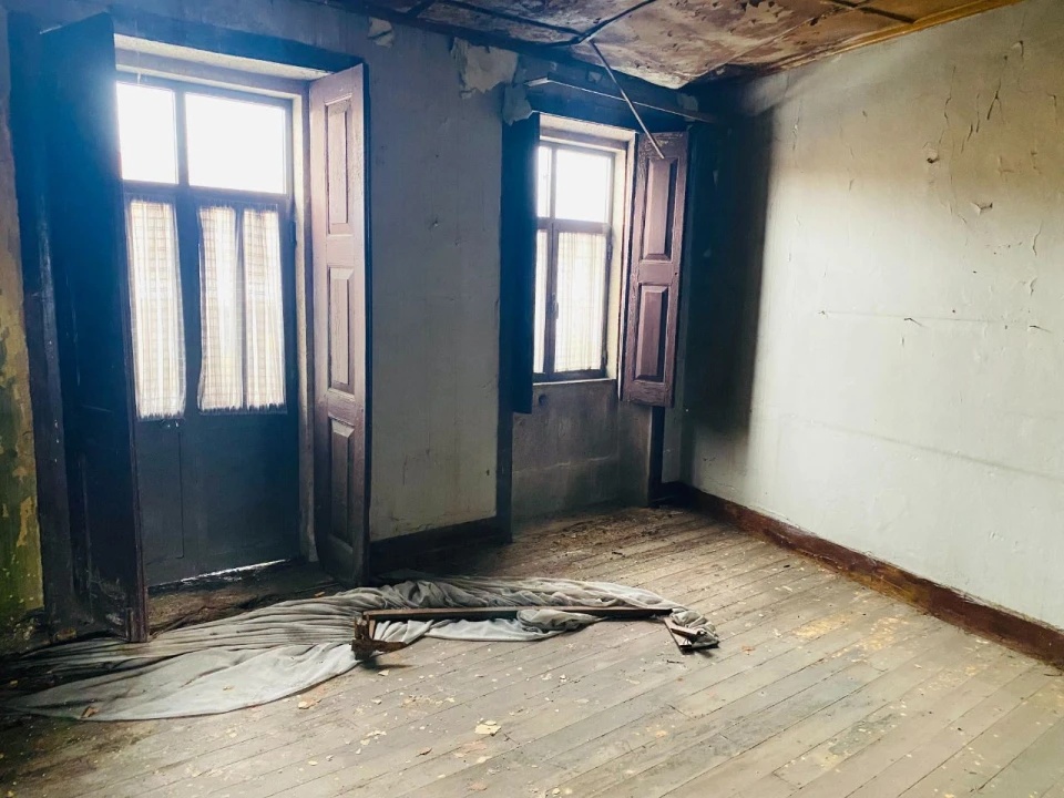 Prédio para Venda em Abade de Neiva Foto 9